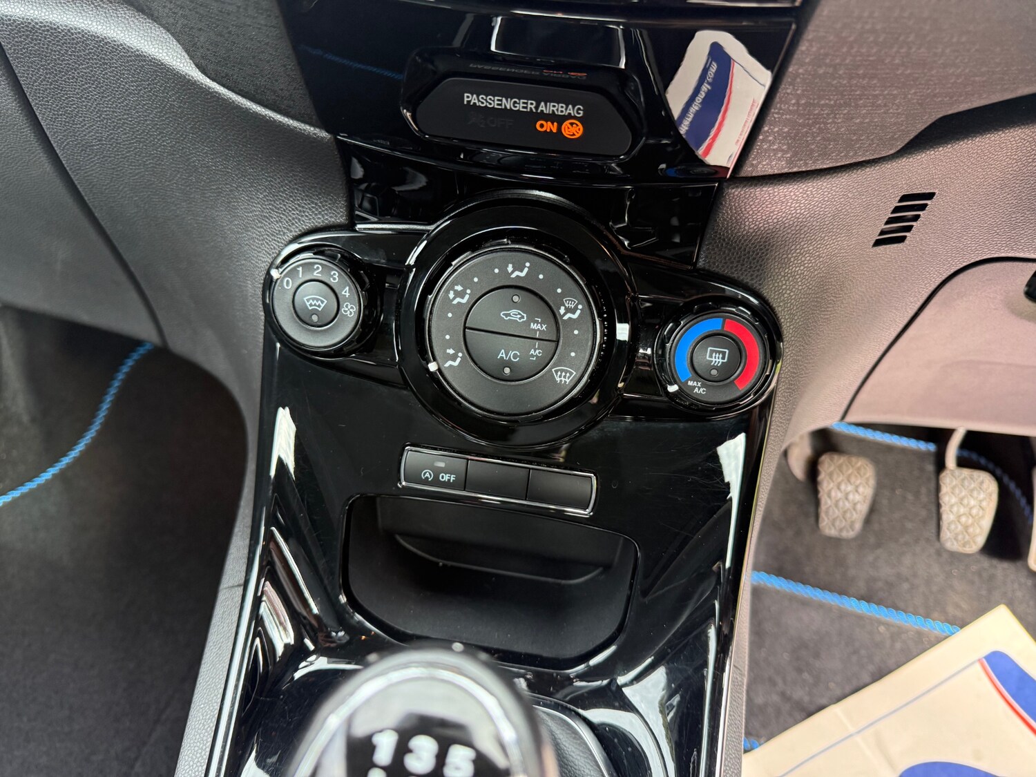 Used Ford Fiesta 2015 for sale - 76011995: Photo 14