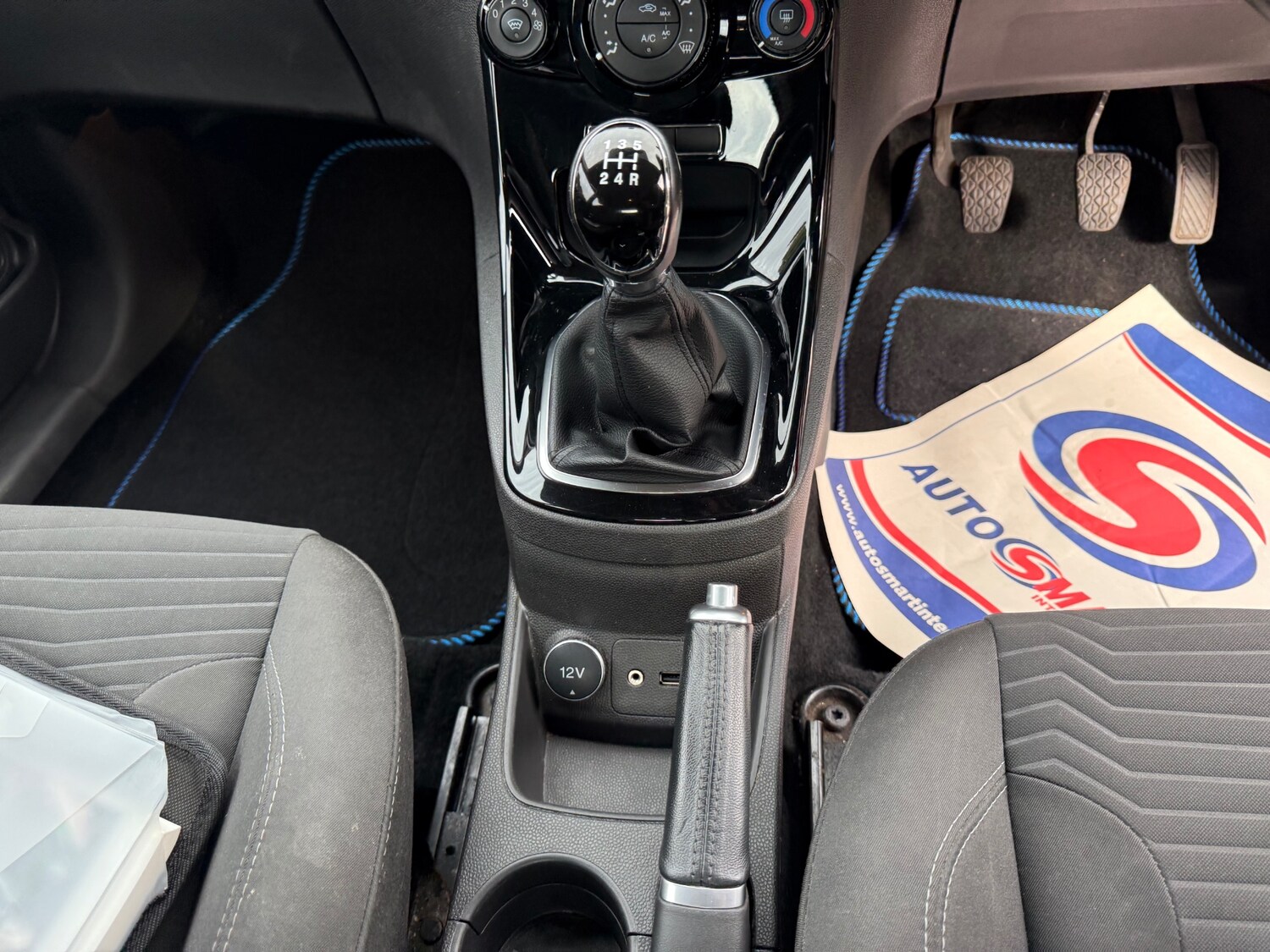 Used Ford Fiesta 2015 for sale - 76011995: Photo 19