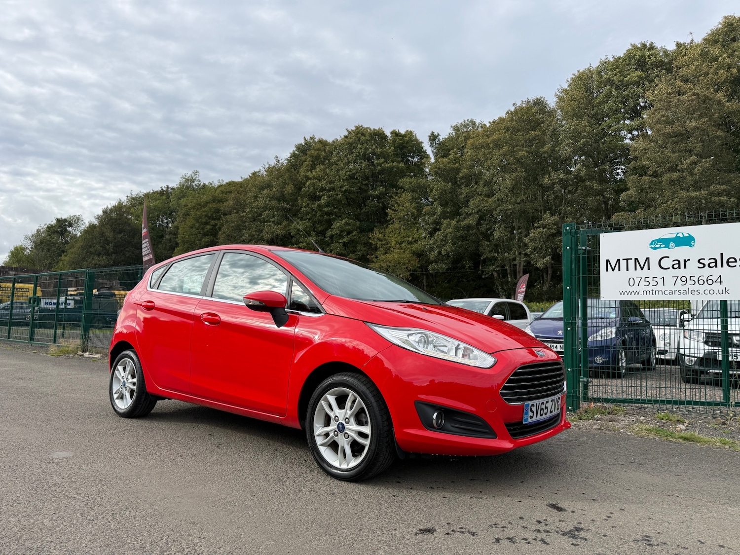 Used Ford Fiesta 2015 for sale - 76011995: Photo 3