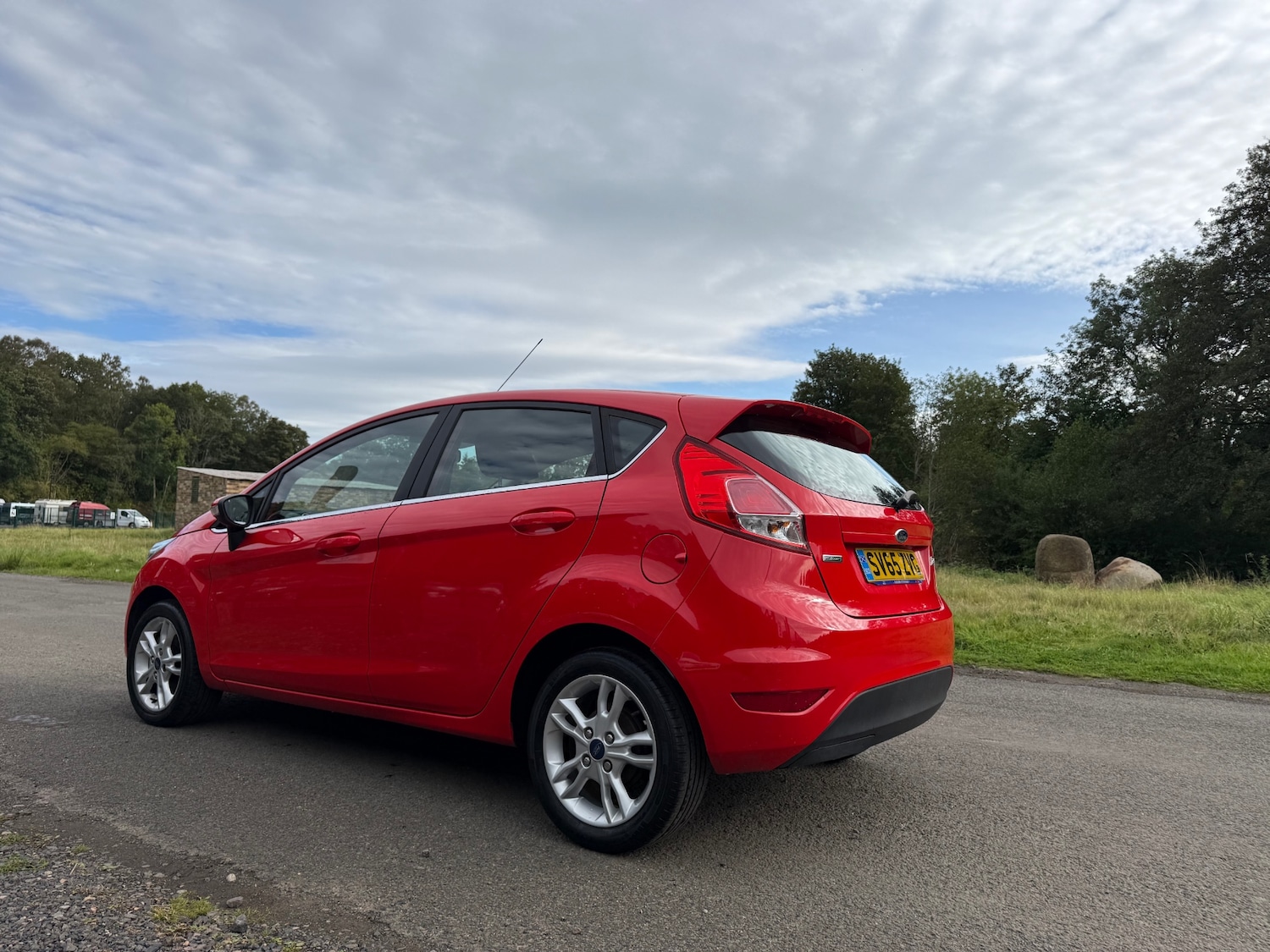 Used Ford Fiesta 2015 for sale - 76011995: Photo 5