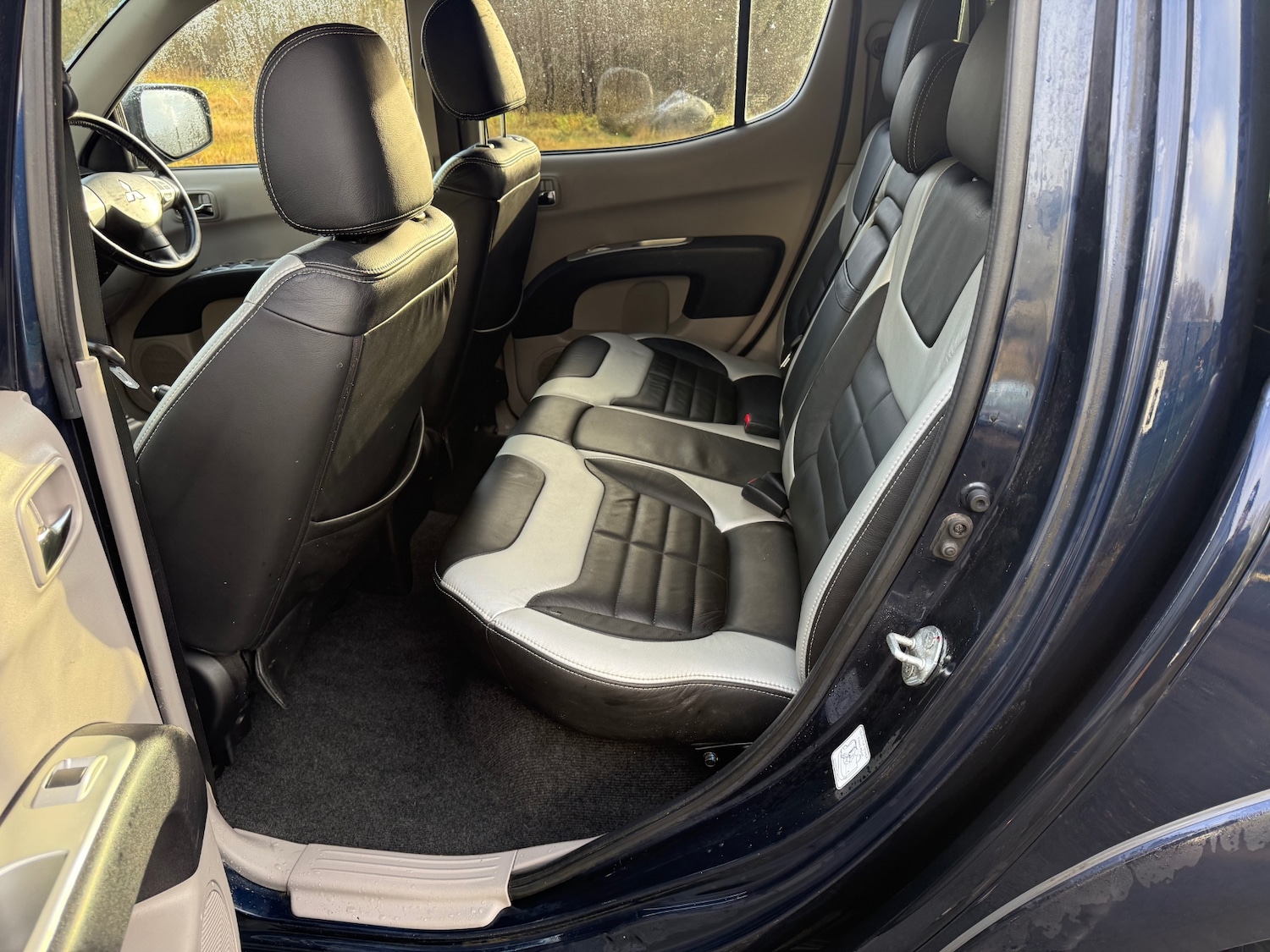 Used Mitsubishi L200 2011 for sale - 77189488: Photo 25