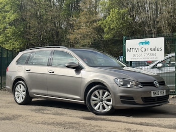Used Volkswagen Golf 2015 for sale - 78402588: Photo