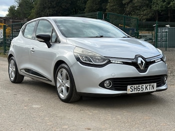 Used Renault Clio 2015 for sale - 79305693: Photo