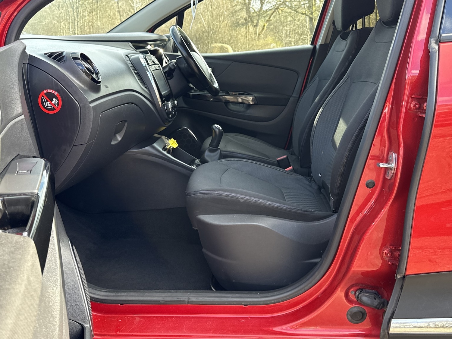 Used Renault Captur 2017 for sale - 78145885: Photo 30