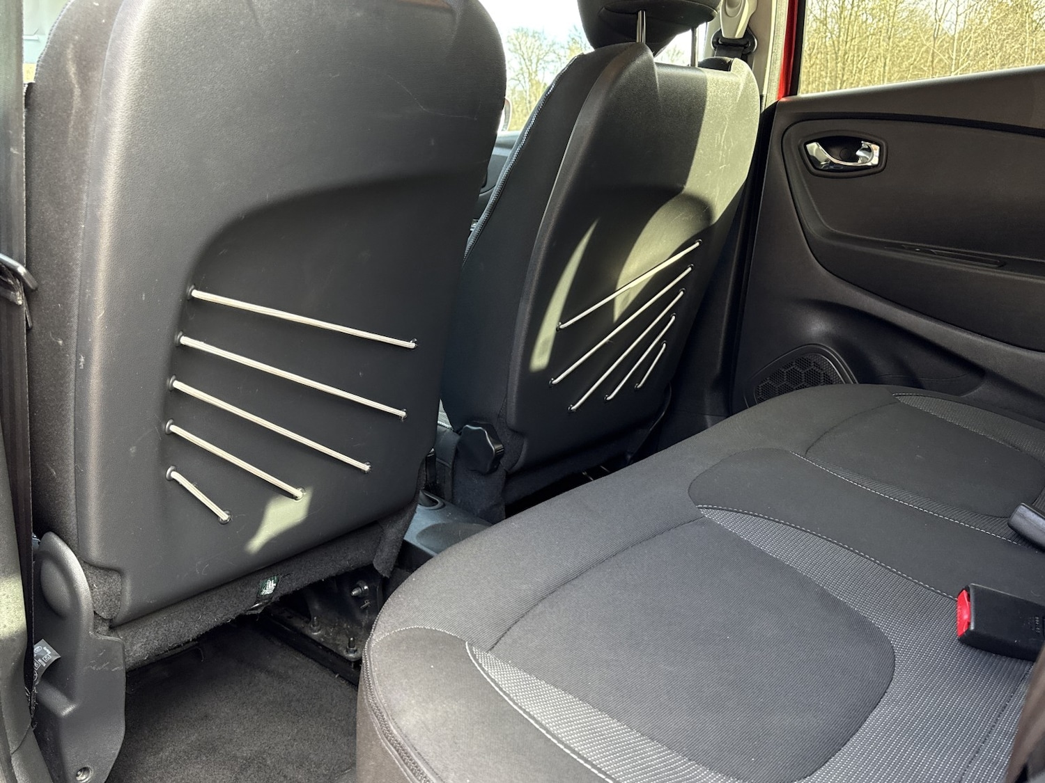 Used Renault Captur 2017 for sale - 78145885: Photo 35