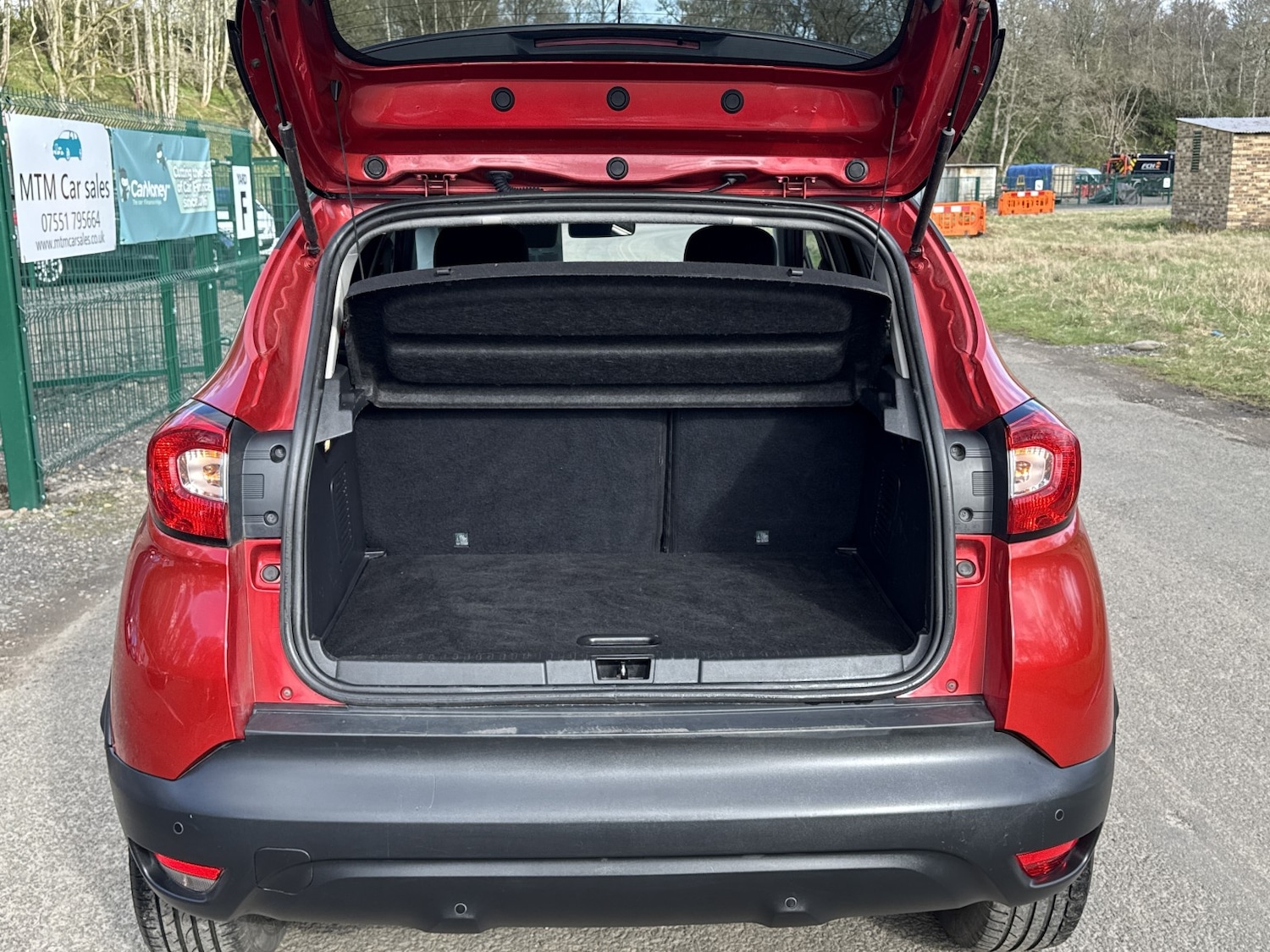 Used Renault Captur 2017 for sale - 78145885: Photo 40