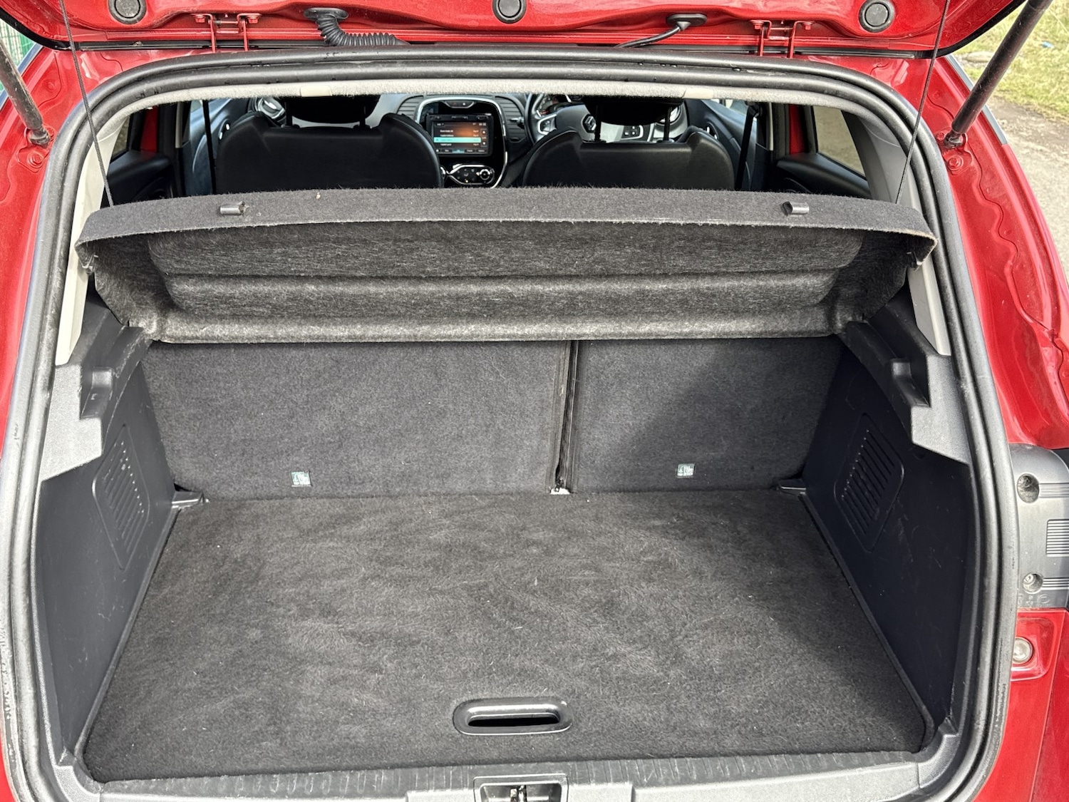 Used Renault Captur 2017 for sale - 78145885: Photo 42