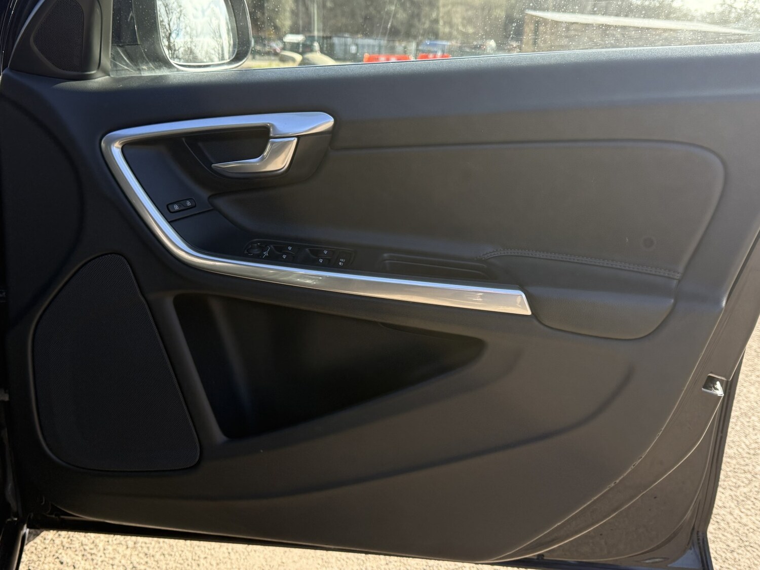 Used Volvo V60 2017 for sale - 78070569: Photo 19