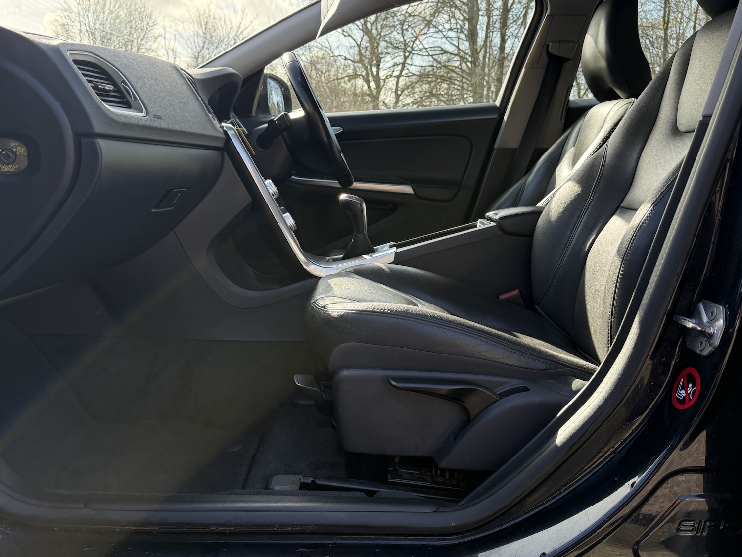 Used Volvo V60 2017 for sale - 78070569: Photo 34