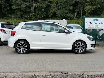 Used Volkswagen Polo 2013 for sale - 79432247: Photo