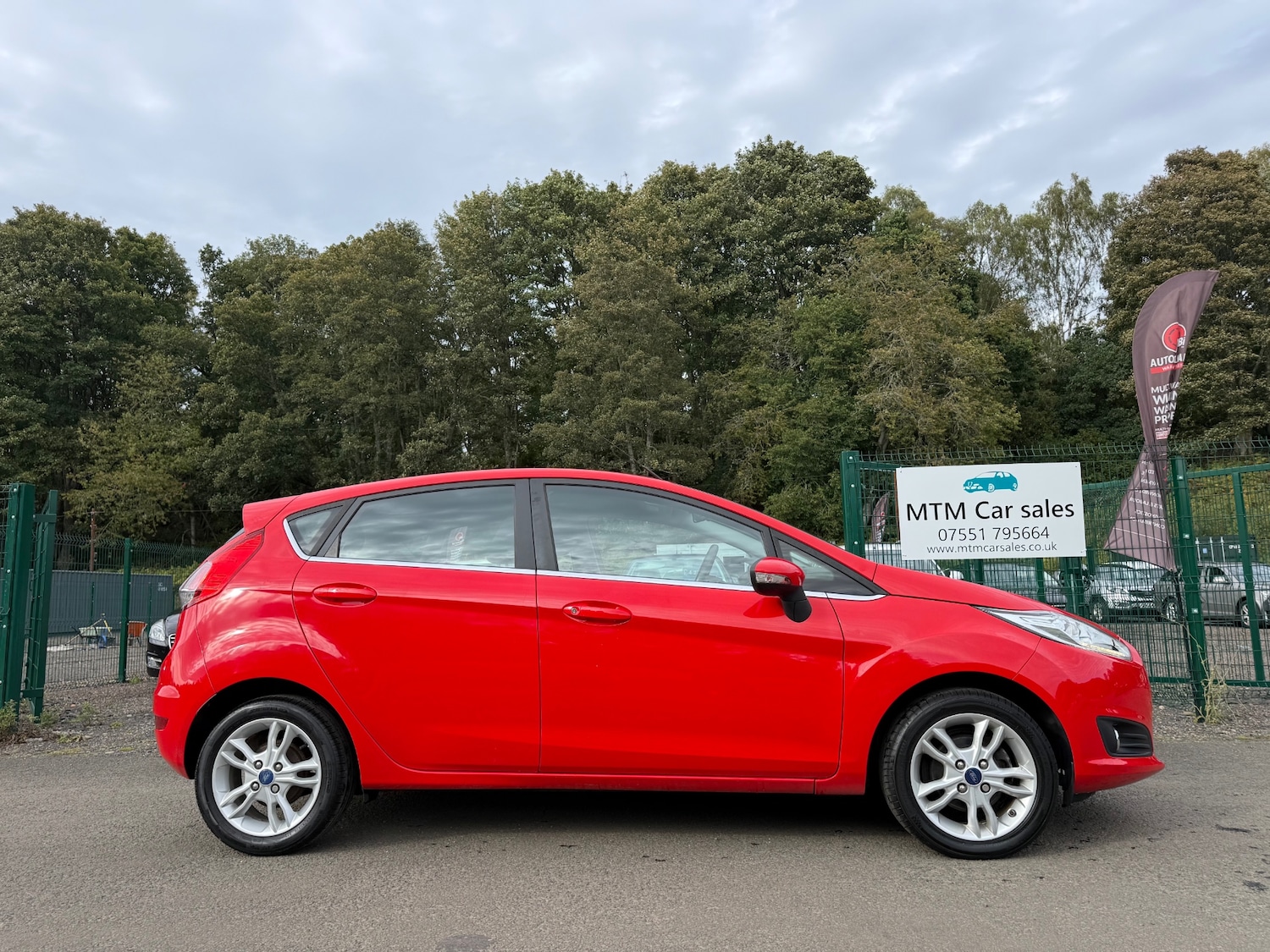 Used Ford Fiesta 2015 for sale - 76853380: Photo 4