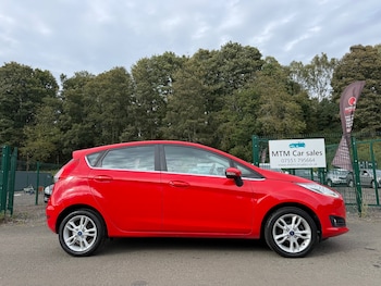 Used Ford Fiesta 2015 for sale - 76853380: Photo