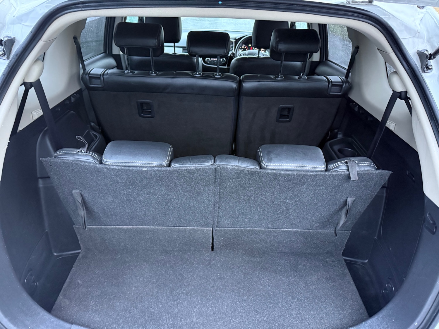 Used Mitsubishi Outlander 2015 for sale - 76738528: Photo 24