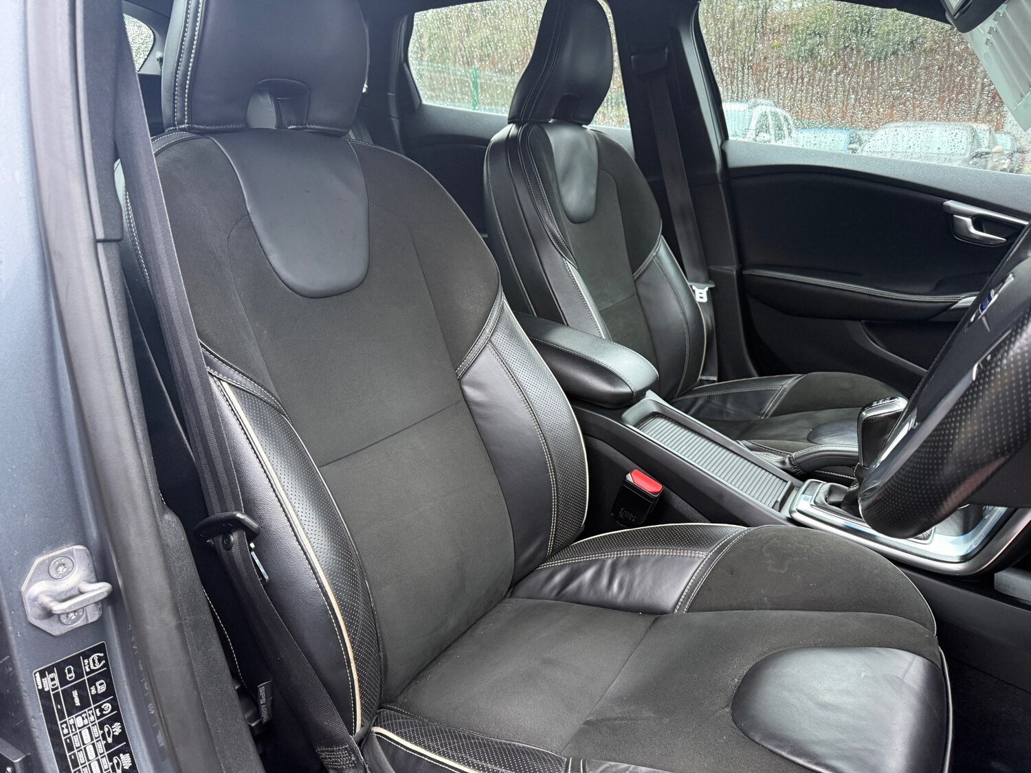 Used Volvo V40 2014 for sale - 77324744: Photo 19