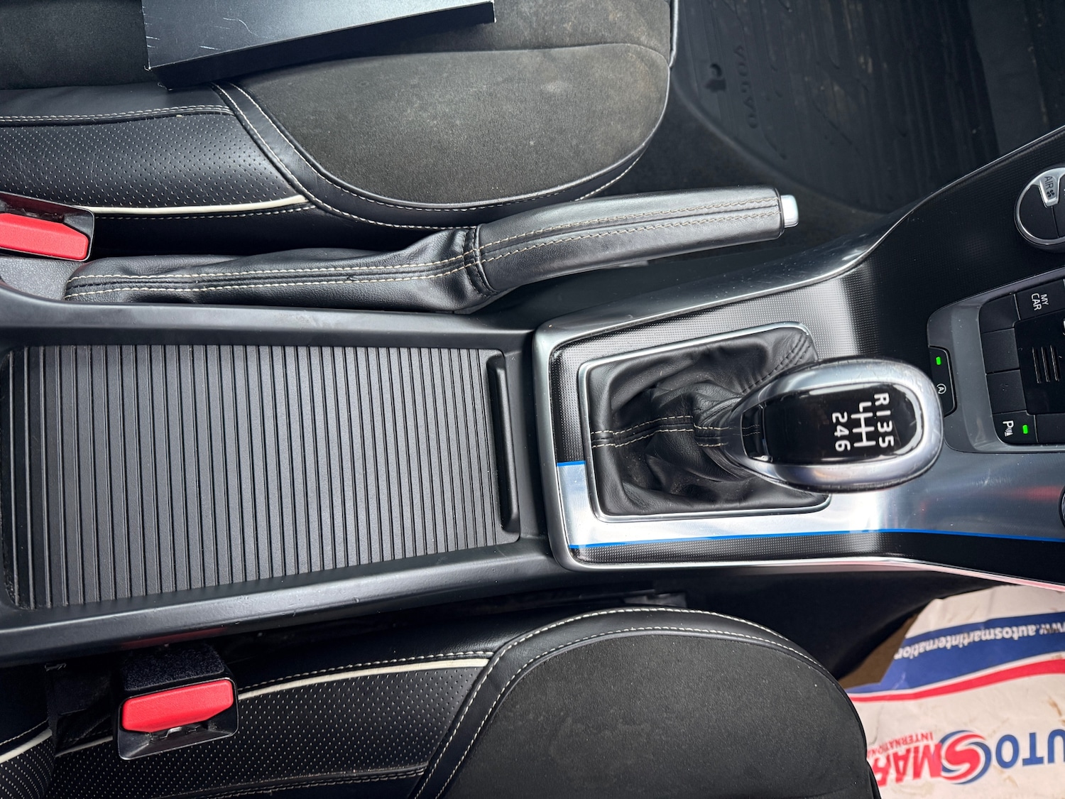 Used Volvo V40 2014 for sale - 77324744: Photo 28