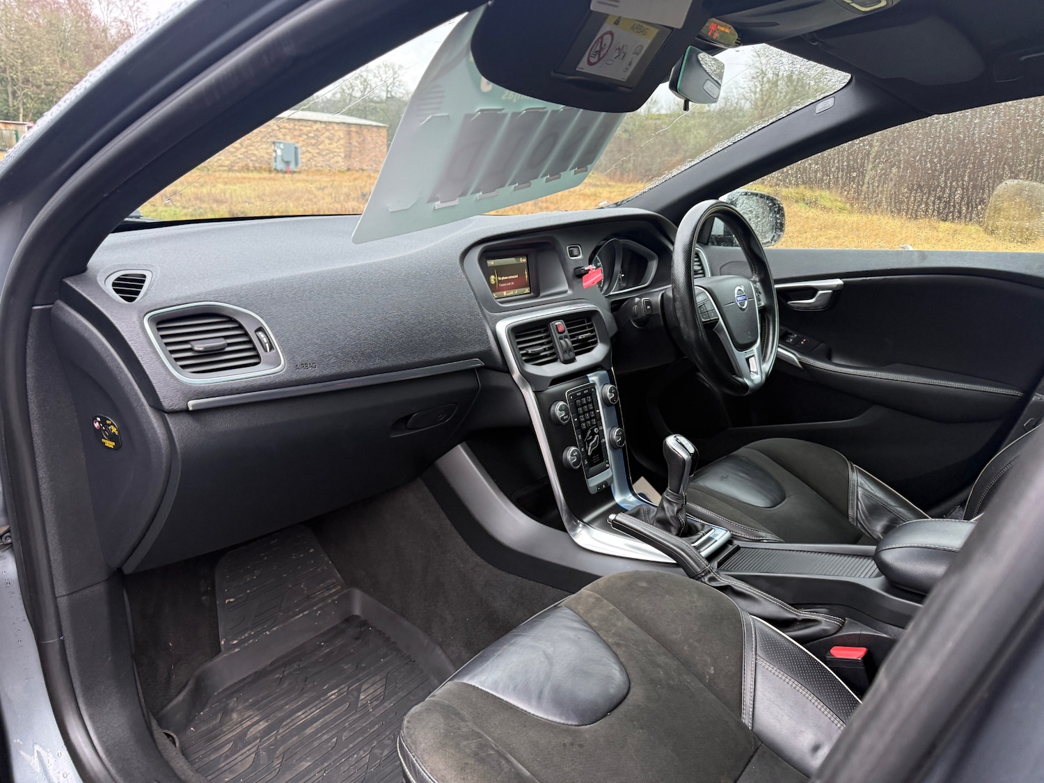 Used Volvo V40 2014 for sale - 77324744: Photo 31