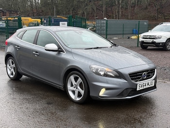 Used Volvo V40 2014 for sale - 77324744: Photo