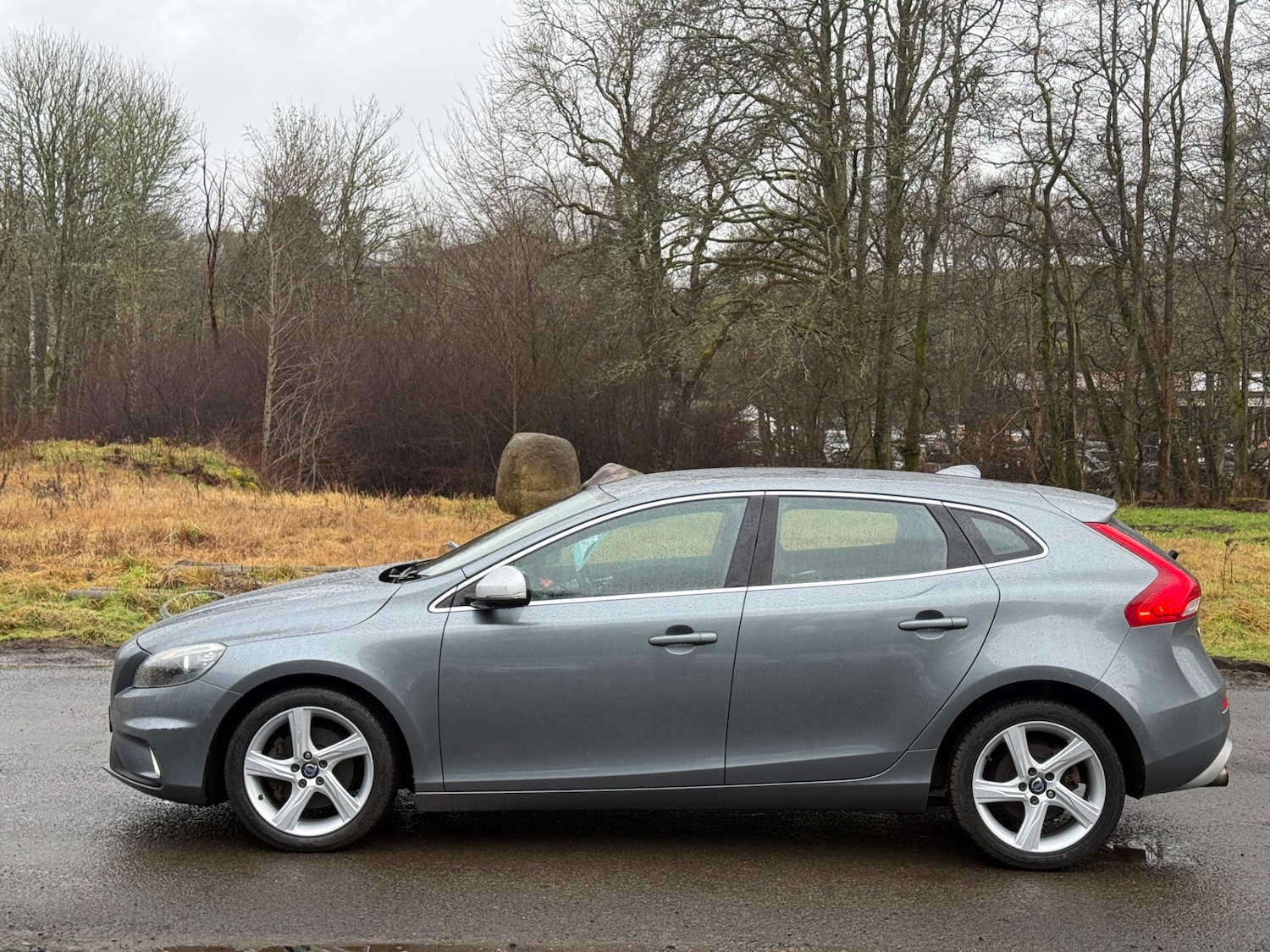 Used Volvo V40 2014 for sale - 77324744: Photo 9