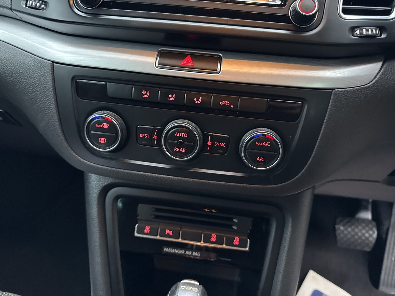 Used Volkswagen Sharan 2017 for sale - 77801771: Photo 25