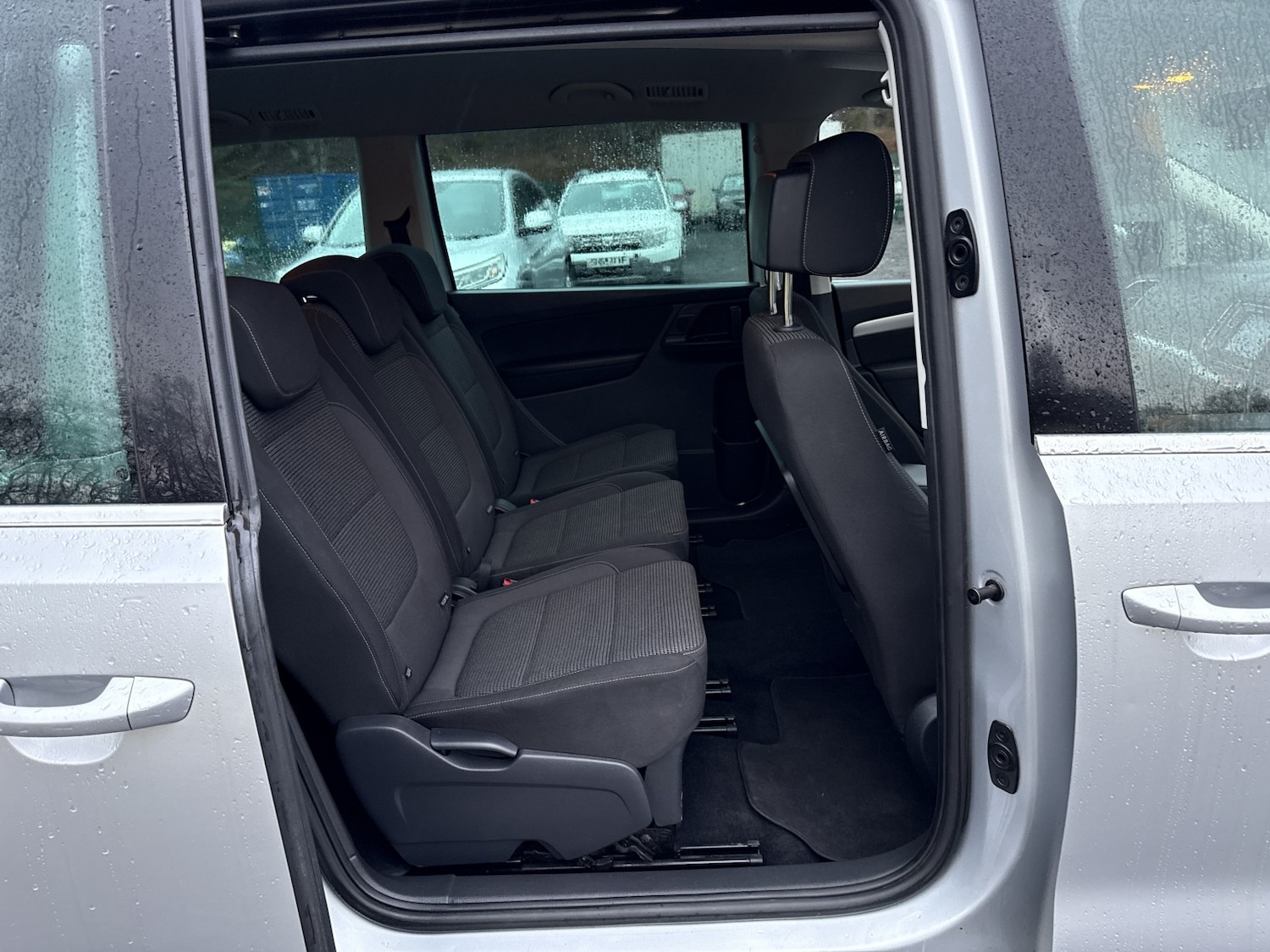 Used Volkswagen Sharan 2017 for sale - 77801771: Photo 36