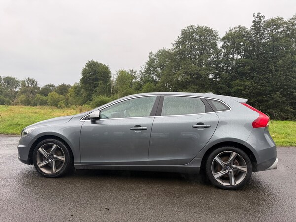 Used Volvo V40 2014 for sale - 74918874: Photo 6