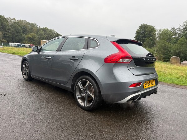 Used Volvo V40 2014 for sale - 74918874: Photo 7