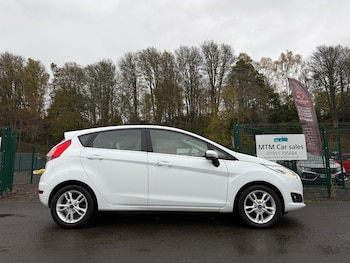 Used Ford Fiesta 2015 for sale - 76431135: Photo