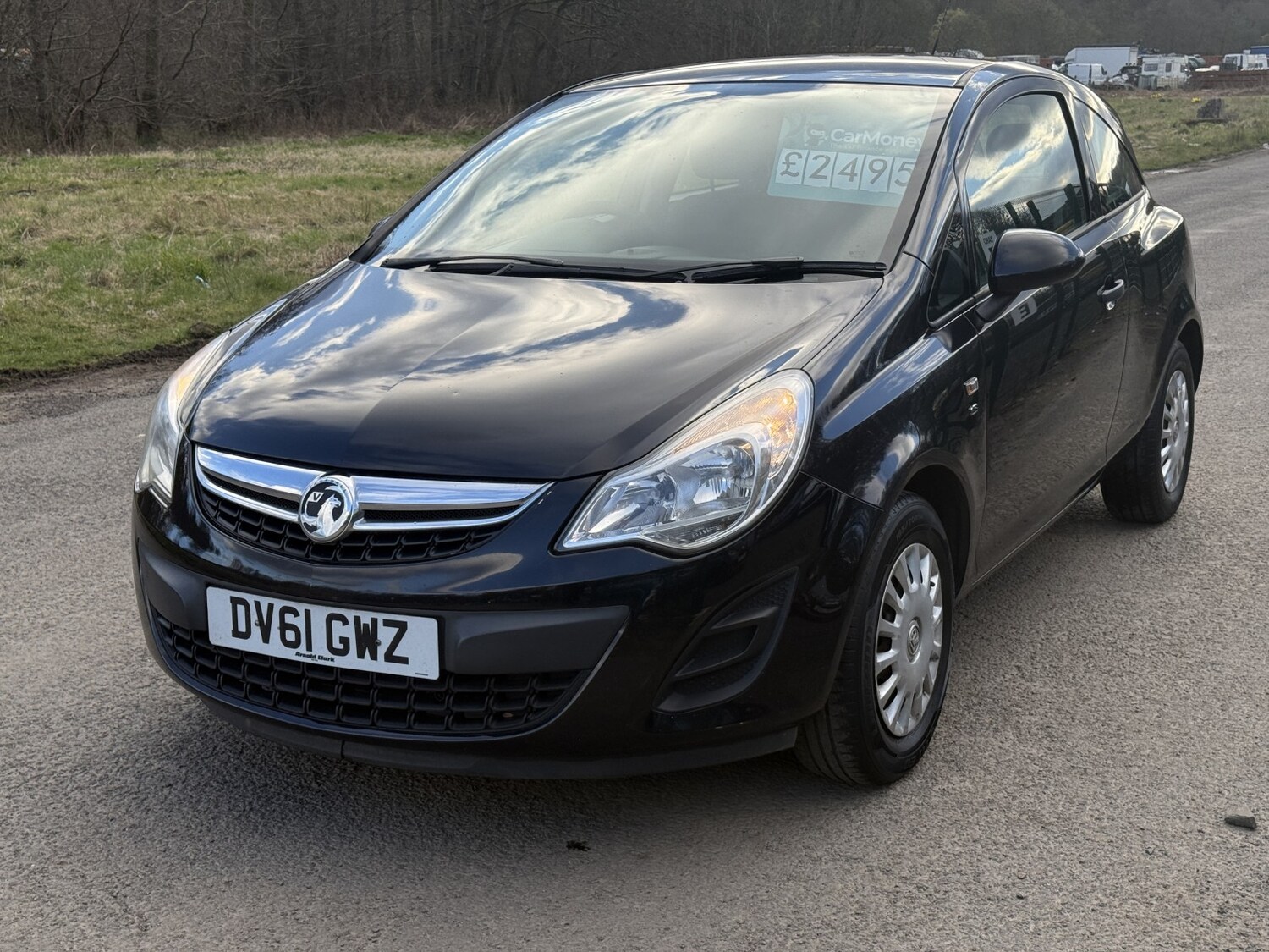 Used Vauxhall Corsa 2011 for sale - 78112110: Photo 10