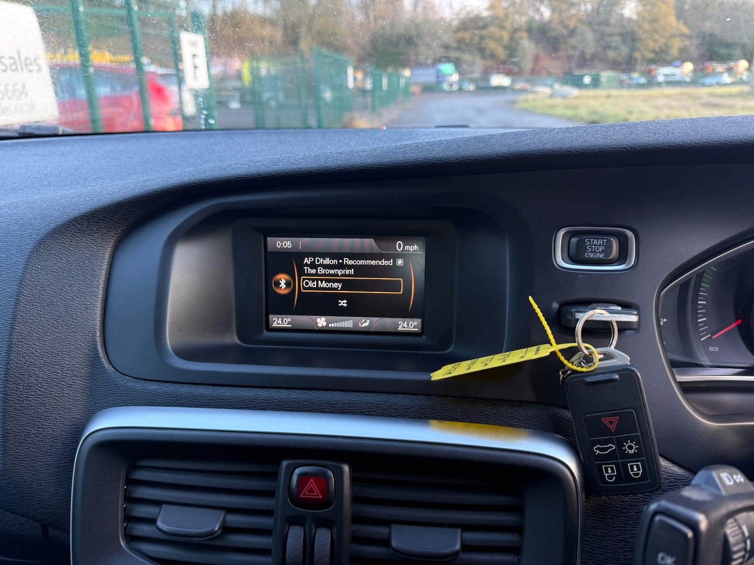 Used Volvo V40 2013 for sale - 76750217: Photo 22