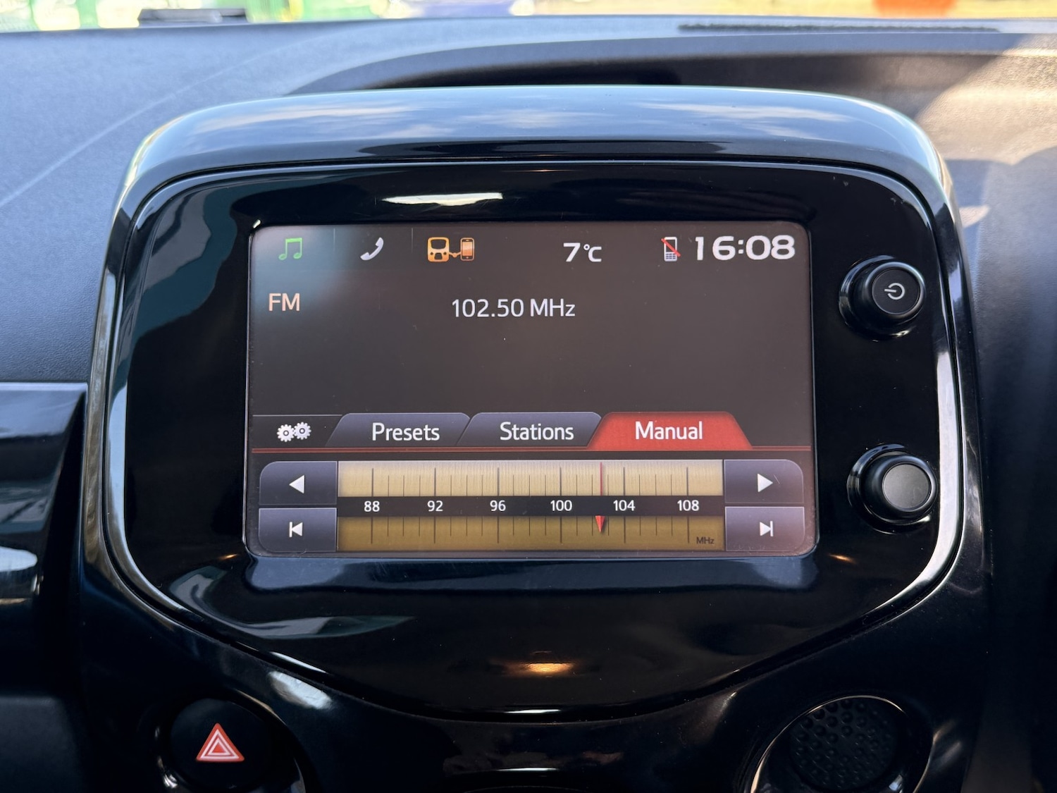 Used Toyota AYGO 2016 for sale - 78018326: Photo 25