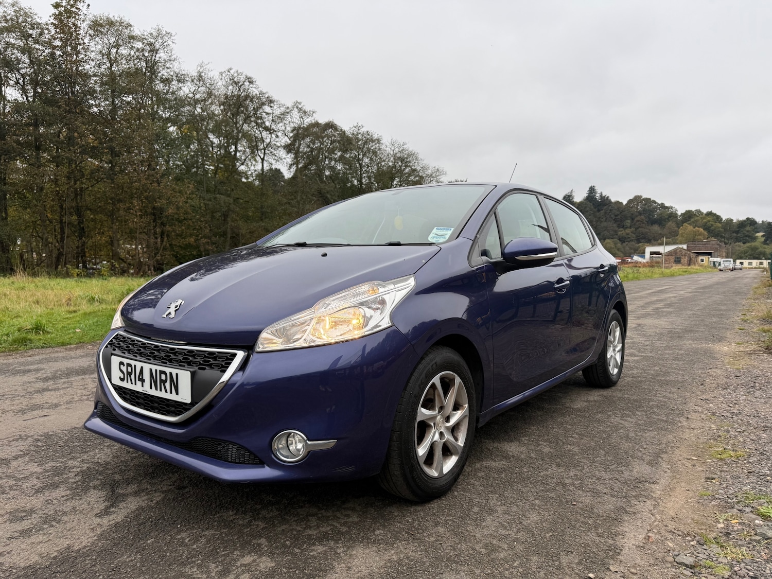 Used Peugeot 208 2014 for sale - 76853384: Photo 9