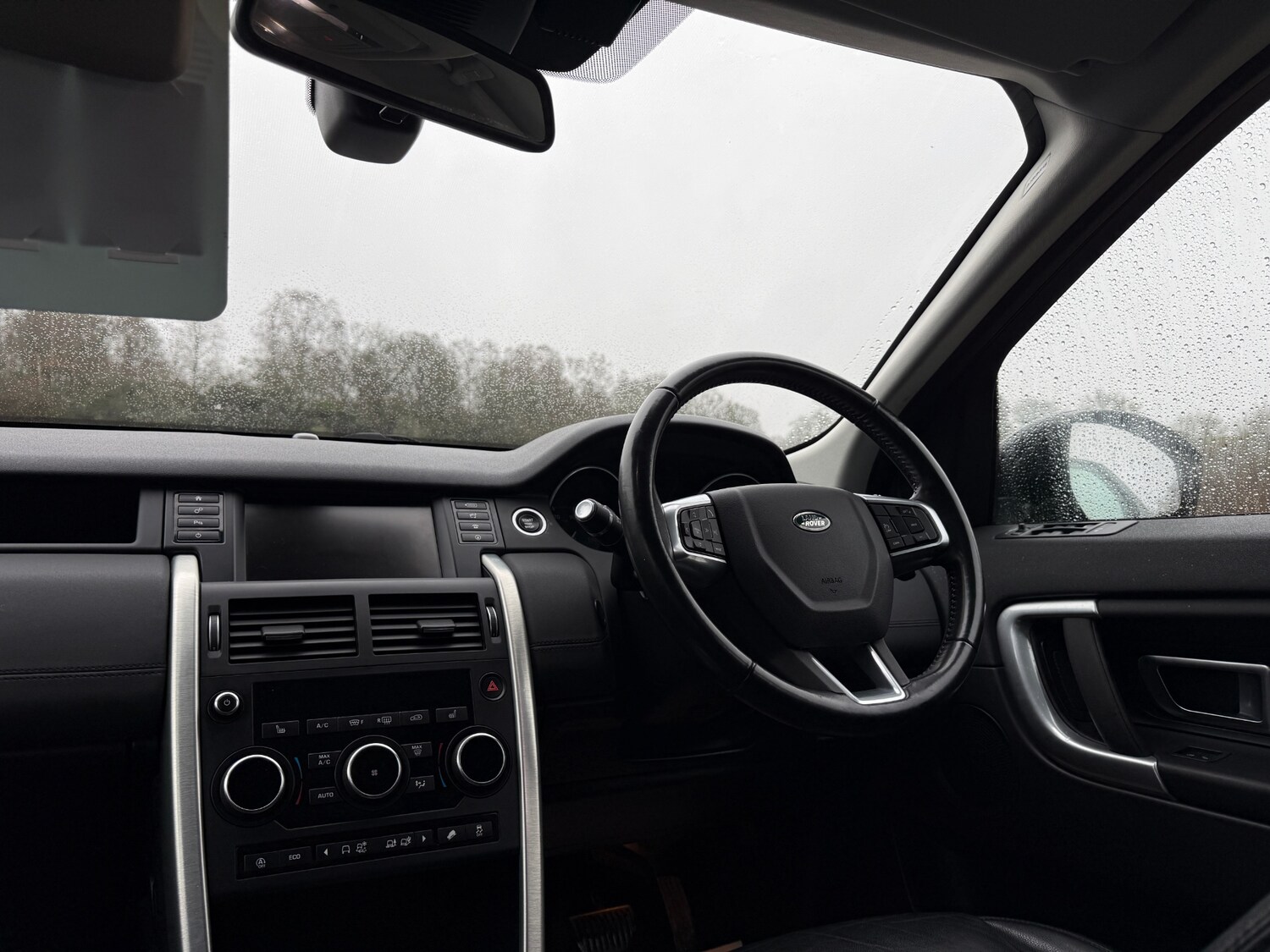 Used Land Rover Discovery Sport 2017 for sale - 77577814: Photo 17