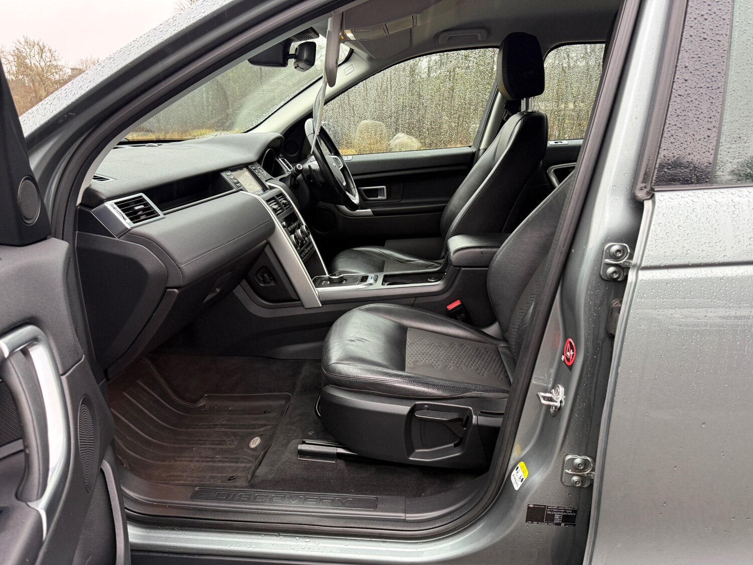 Used Land Rover Discovery Sport 2017 for sale - 77577814: Photo 30