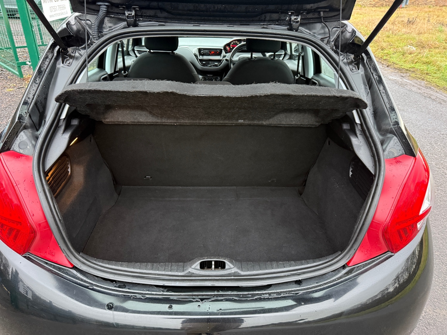 Used Peugeot 208 2013 for sale - 76940060: Photo 35