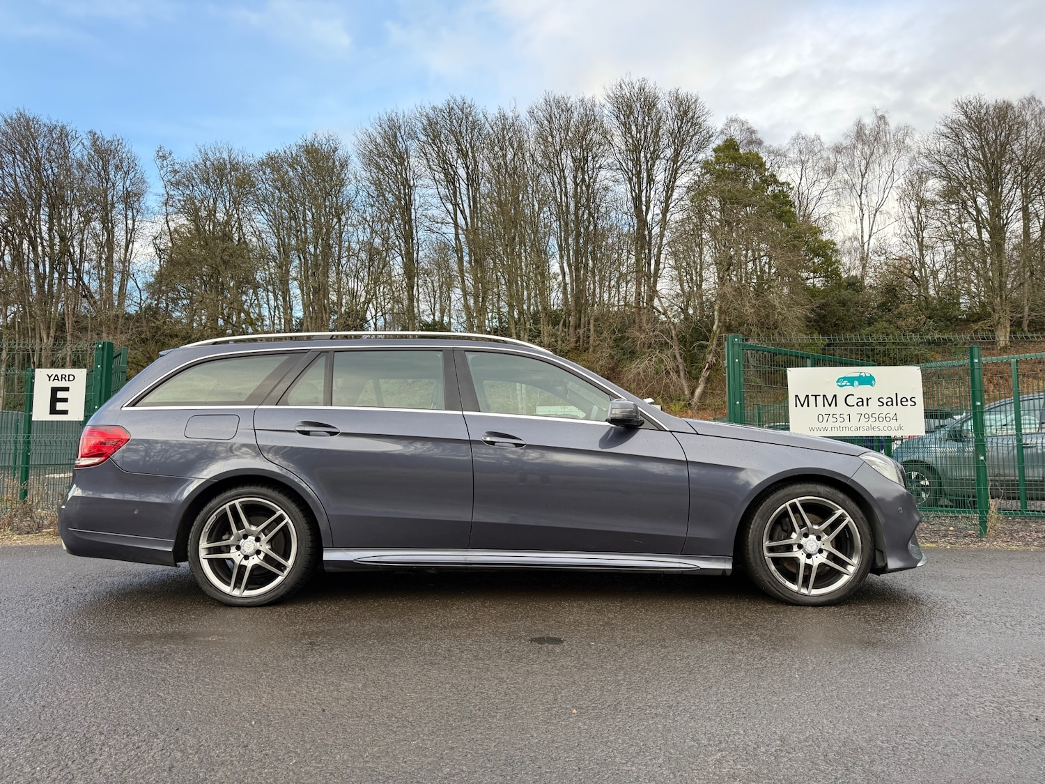 Used Mercedes-Benz E Class 2014 for sale - 76694694: Photo 3