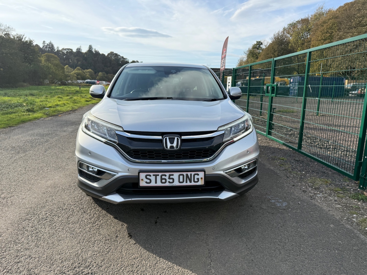 Used Honda CR-V 2015 for sale - 76853588: Photo 2