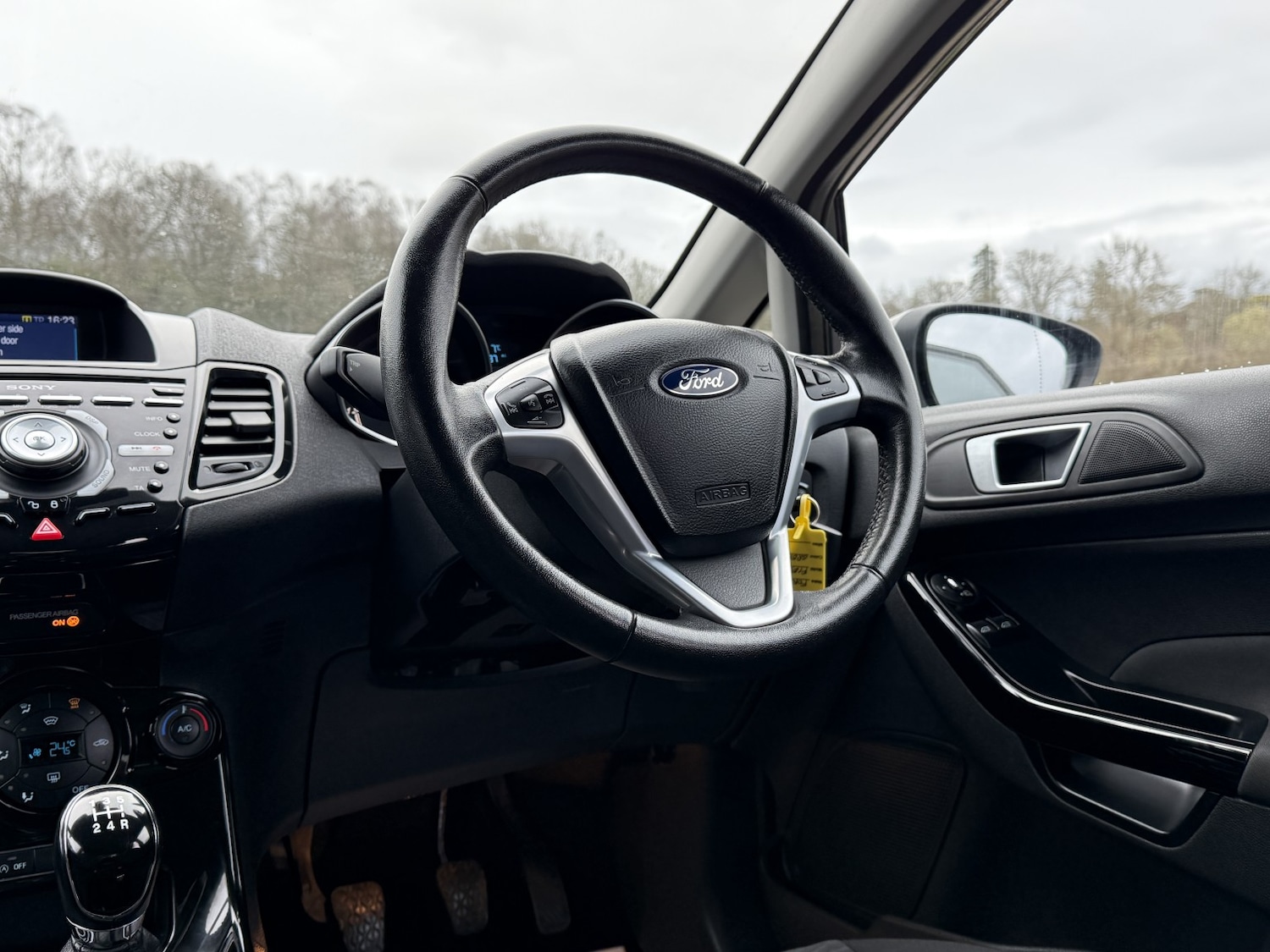 Used Ford Fiesta 2014 for sale - 78031680: Photo 16