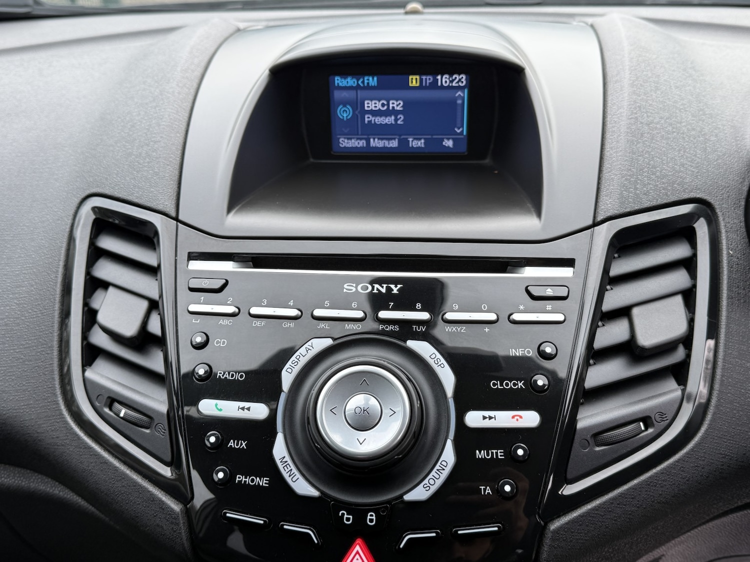 Used Ford Fiesta 2014 for sale - 78031680: Photo 23