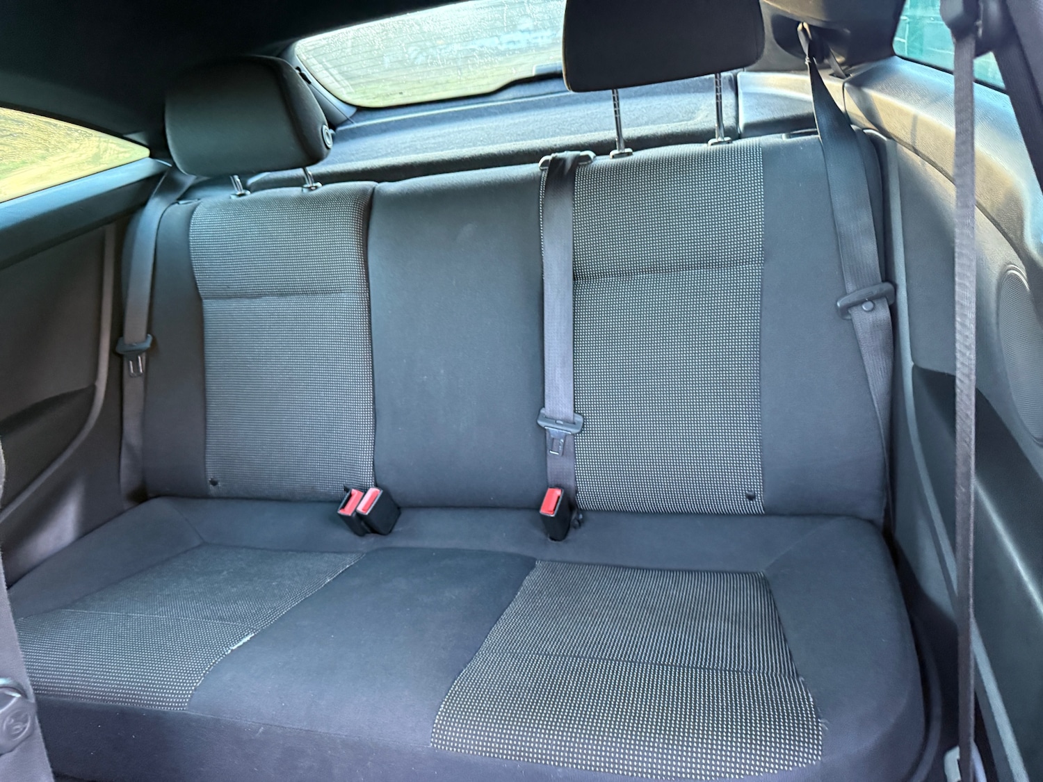 Used Vauxhall Astra 2011 for sale - 77187267: Photo 29