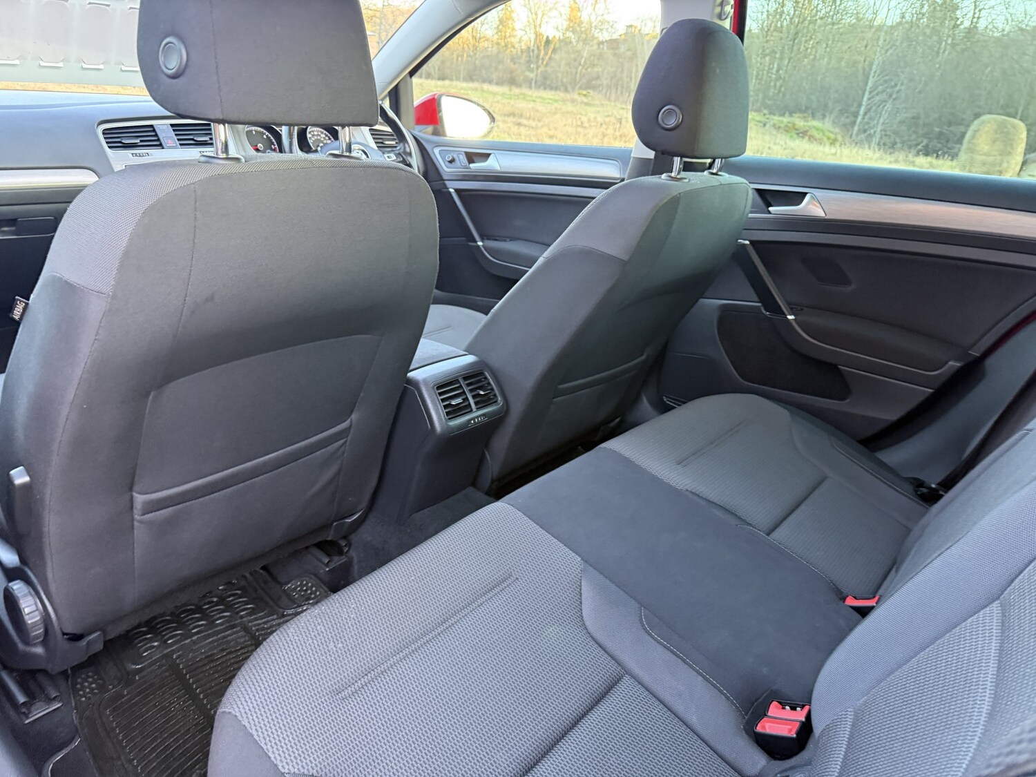 Used Volkswagen Golf 2016 for sale - 77801792: Photo 37