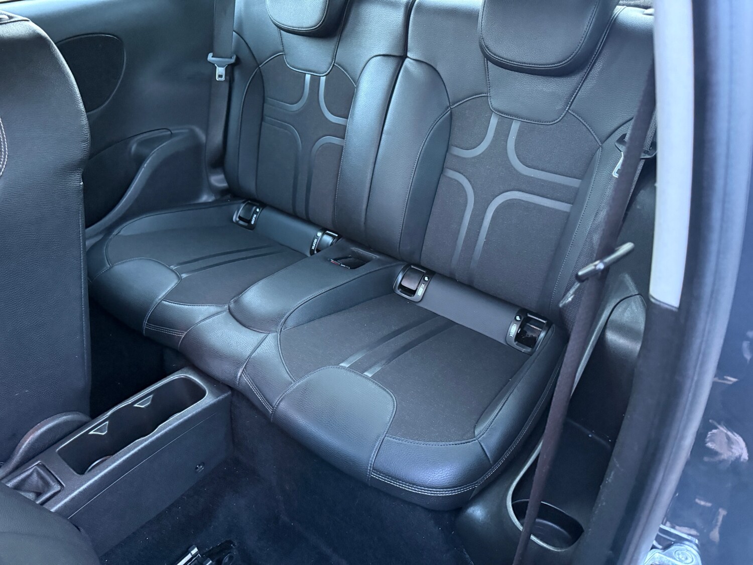 Used Vauxhall ADAM 2014 for sale - 77371475: Photo 29