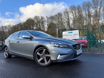 Used Volvo V40 2014 for sale - 76540928: Photo