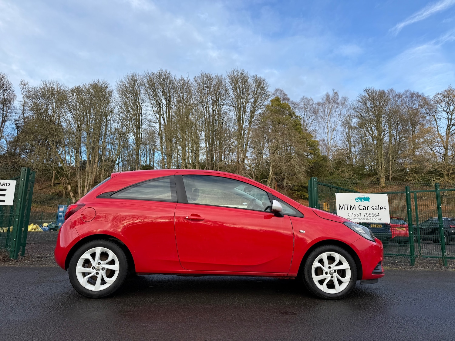 Used Vauxhall Corsa 2017 for sale - 76855309: Photo 3