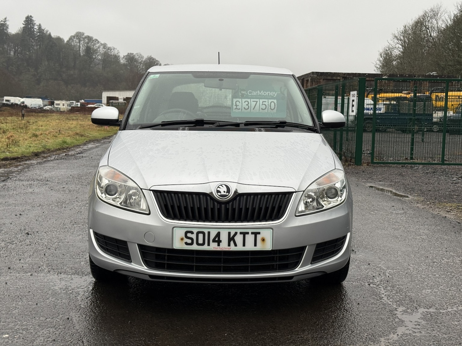 Used Skoda Fabia 2014 for sale - 77801781: Photo 2