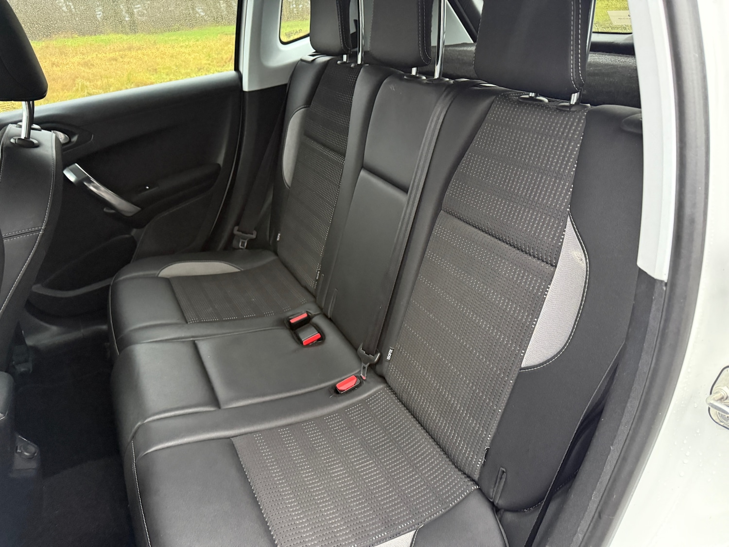 Used Peugeot 2008 2016 for sale - 76879104: Photo 28