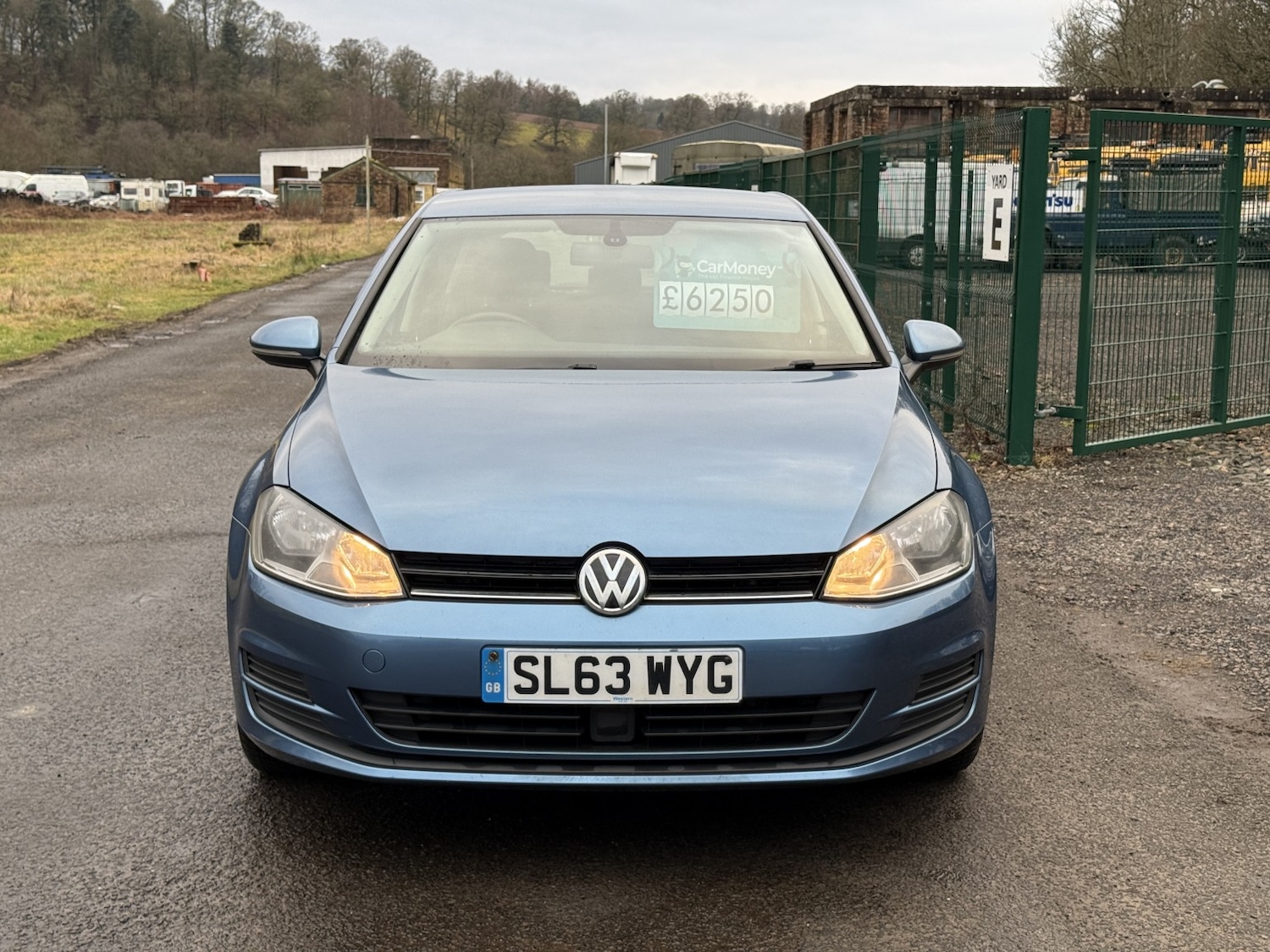 Used Volkswagen Golf 2013 for sale - 77801807: Photo 2