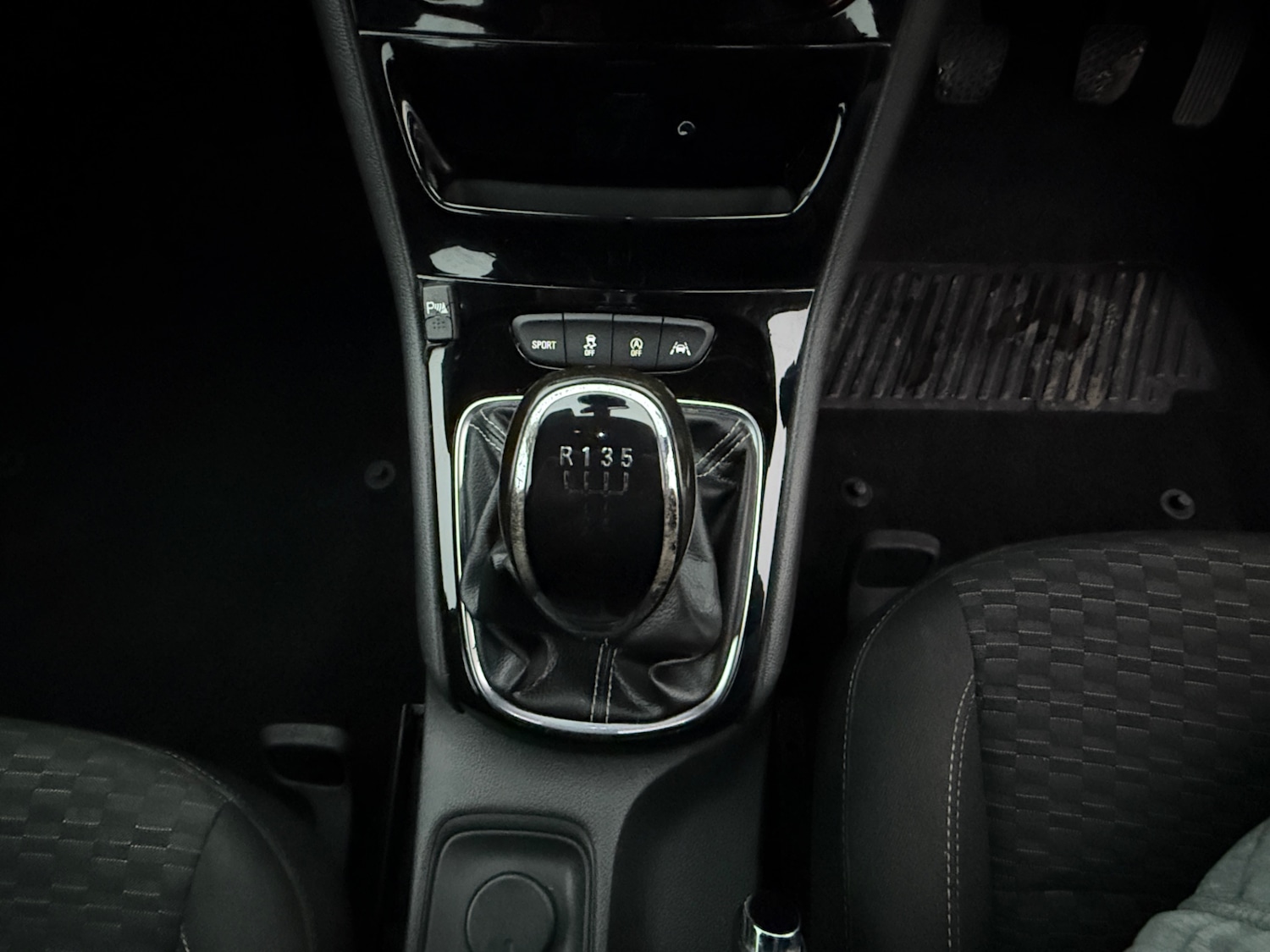 Used Vauxhall Astra 2018 for sale - 77241973: Photo 27