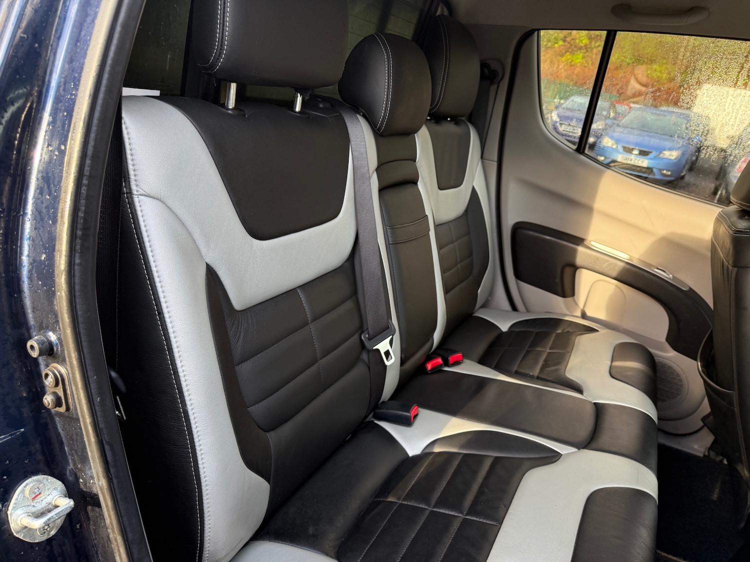 Used Mitsubishi L200 2011 for sale - 77077378: Photo 25