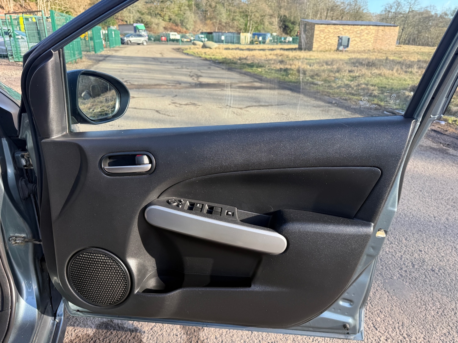 Used Mazda Mazda2 2012 for sale - 77581237: Photo 18