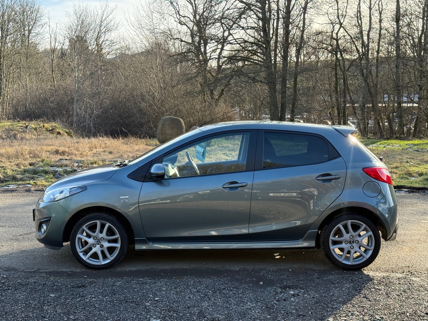 Used Mazda Mazda2 2012 for sale - 77581237: Photo 9